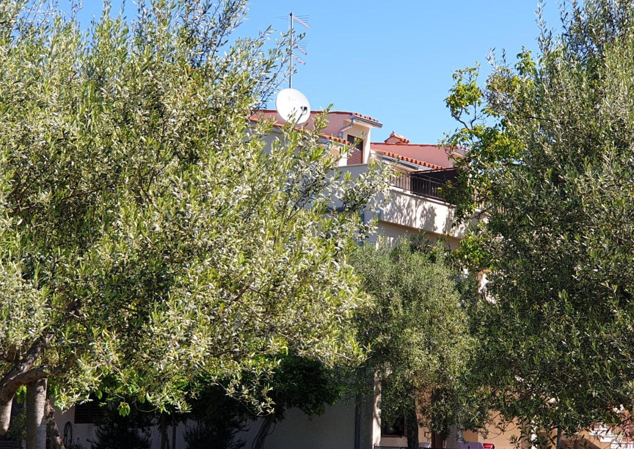 רוביני Boutique Rooms Mare Fabulas מראה חיצוני תמונה
