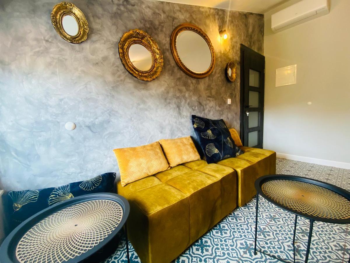 רוביני Boutique Rooms Mare Fabulas מראה חיצוני תמונה