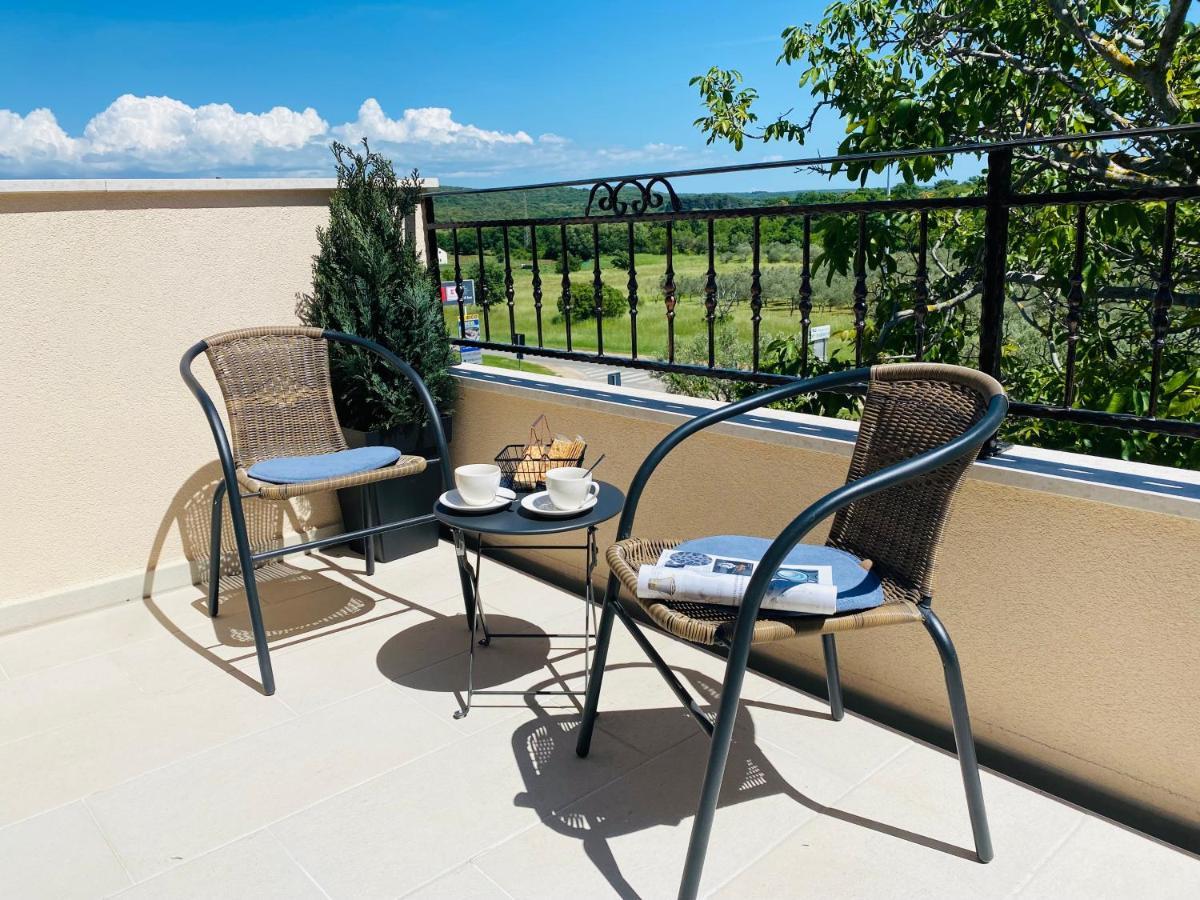 רוביני Boutique Rooms Mare Fabulas מראה חיצוני תמונה