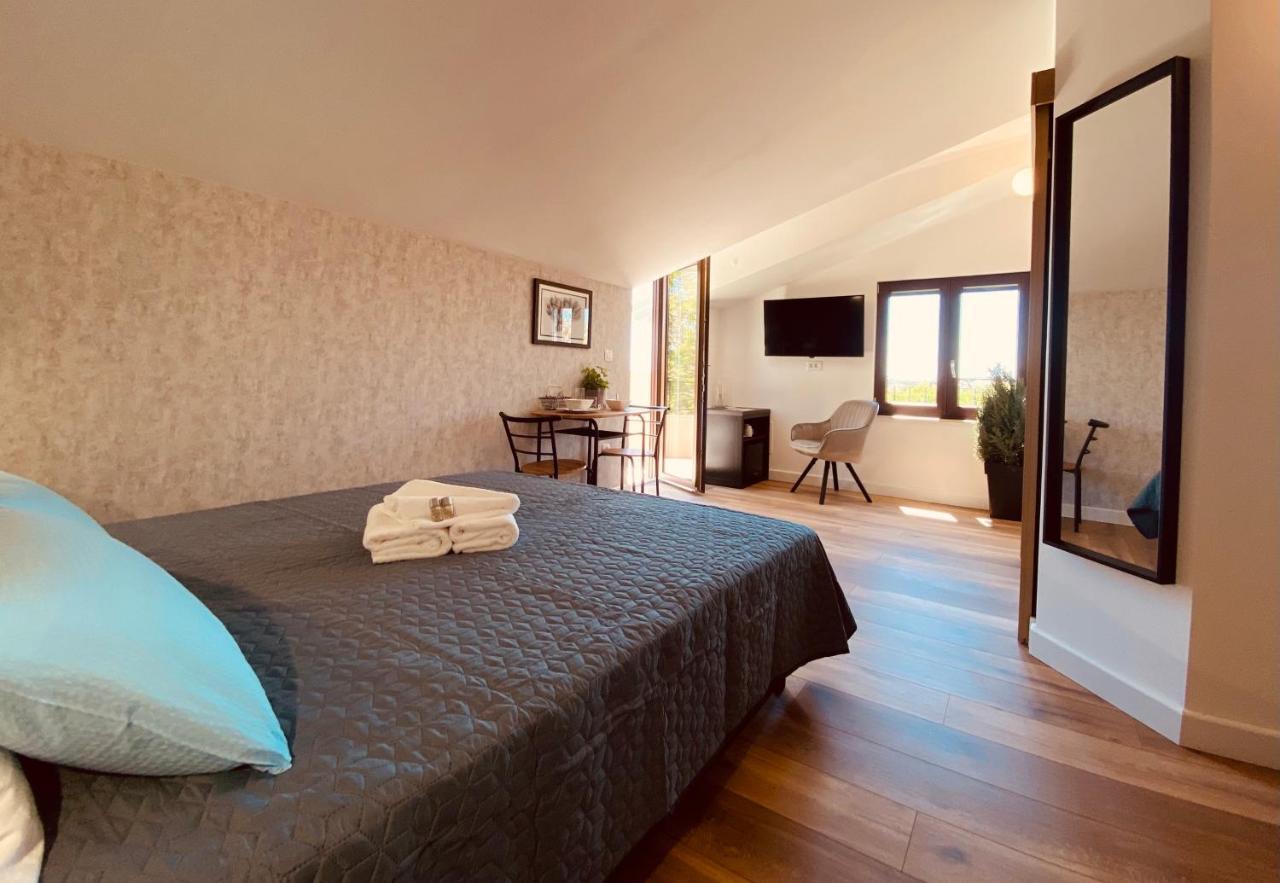 רוביני Boutique Rooms Mare Fabulas מראה חיצוני תמונה