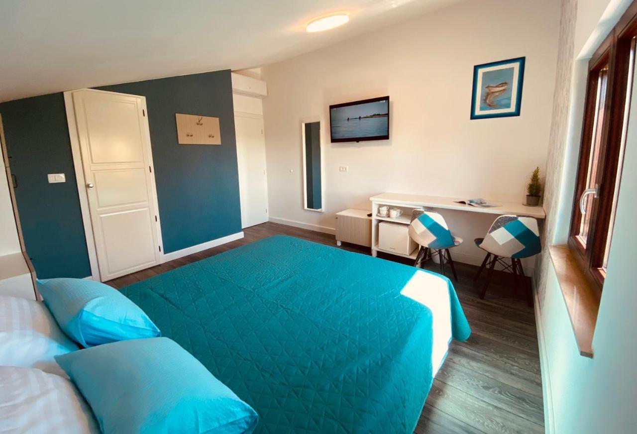 רוביני Boutique Rooms Mare Fabulas מראה חיצוני תמונה