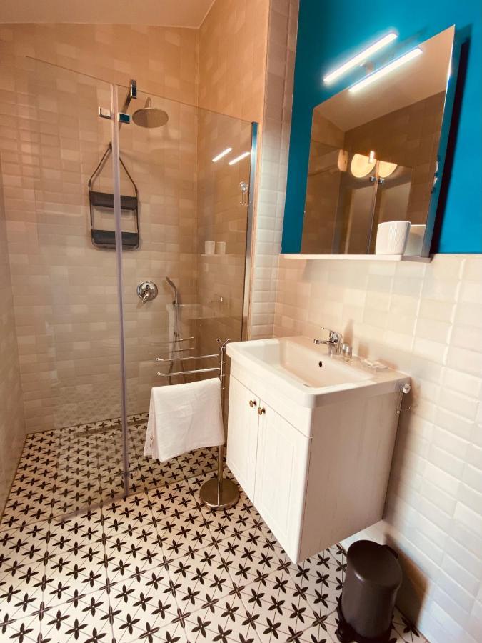 רוביני Boutique Rooms Mare Fabulas מראה חיצוני תמונה
